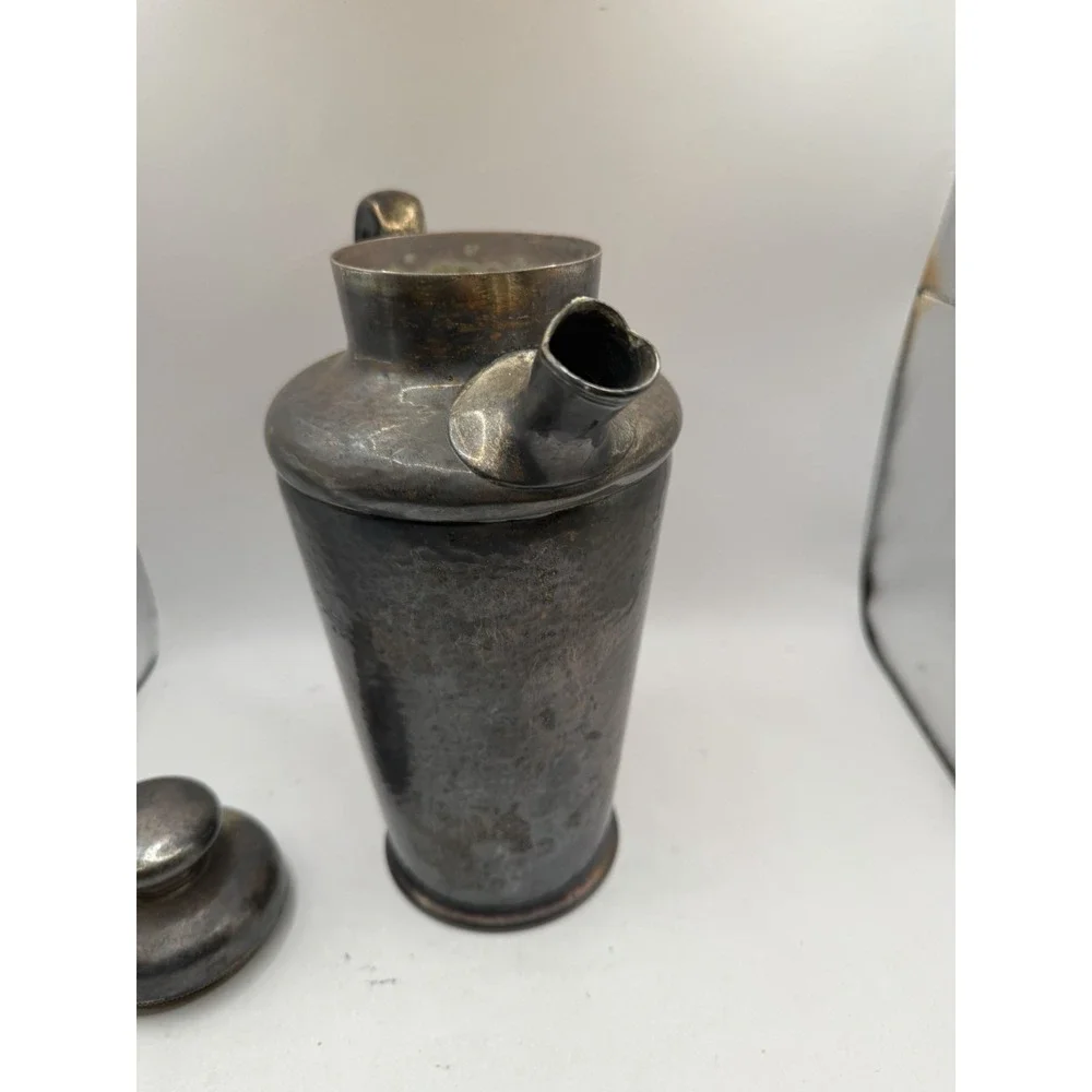Prohibition Meriden Hammered Silver Plate Cocktail Shaker ArtDeco 1927 Fast Ship